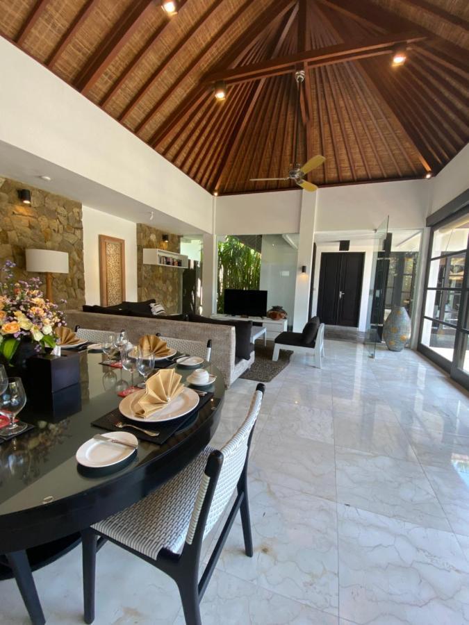 Lotus Luxury * Seminyak (Bali)